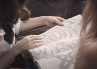 Пошив штор на заказ в Алматы и области по индивидуальным размерам и выгодной цене в ателье салона дизайн-студии Belladone.