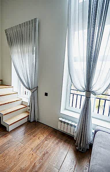 Шторы в гостиную на заказ в Алматы от салона Belladone - пошив дизайнерских штор для зала и гостиной.