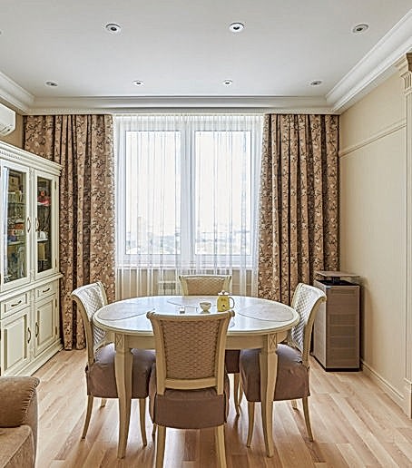 Шторы на круглые окна