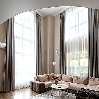 На окна второго света