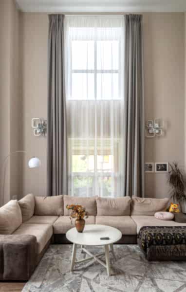 Модные шторы на заказ в Алматы и области - пошив модных штор от ведущих дизайнеров в компании Belladone по выгодной цене.