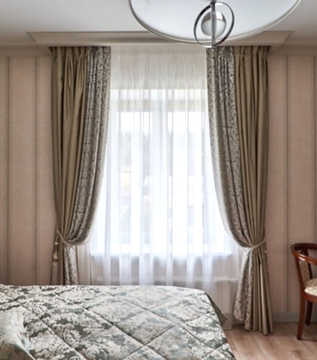 Шторы на круглые окна
