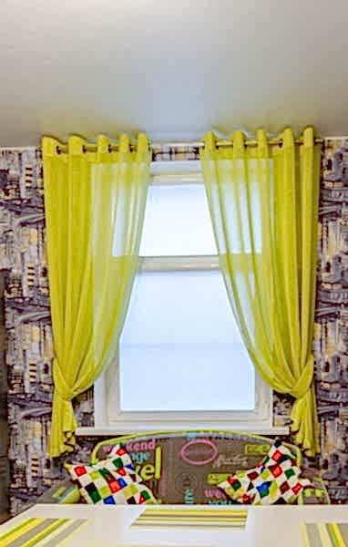 Пошив штор на люверсах на заказ в Алматы - купить шторы на кольцах люверсах в салоне Belladone.