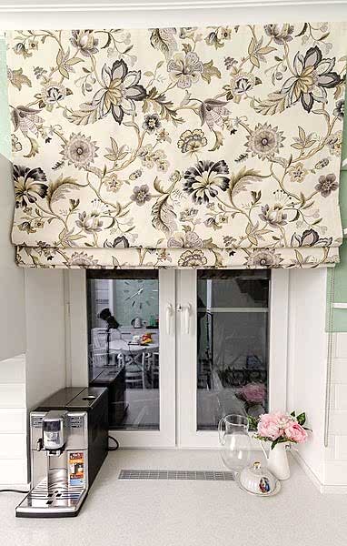 Шторы в столовую на заказ в Алматы и области - выгодные цены на пошив дизайнерских штор для кухни и столовой в компании Belladone.