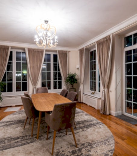 Шторы на круглые окна