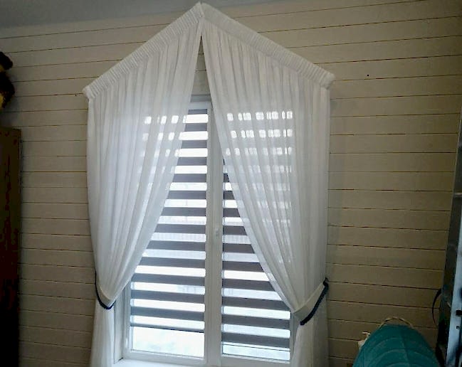 Шторы на треугольные окна