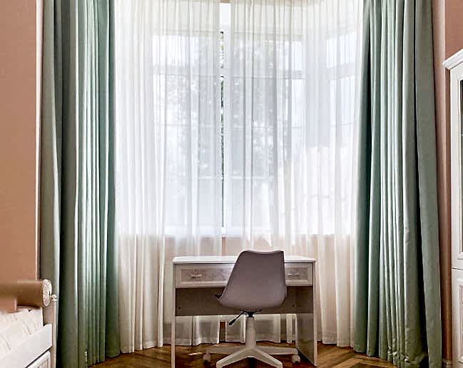 Шторы на эркер