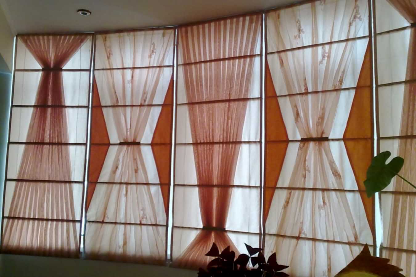 Шторы-кафе песочные часы