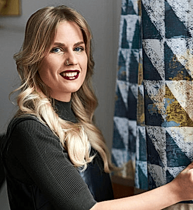 Шторы на круглые окна - закажите пошив штор на круглые окна в Алматы от салона Belladone по выгодной стоимости.